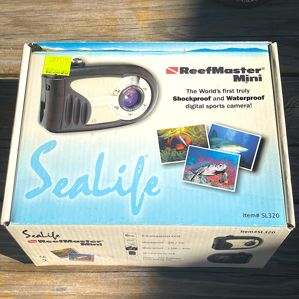 SeaLife Underwater Camera
